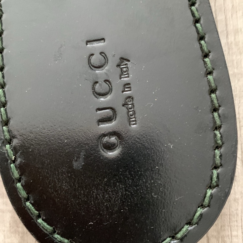 Gucci Black Flip Flops with Red and Green Straps - Picture 4 of 16